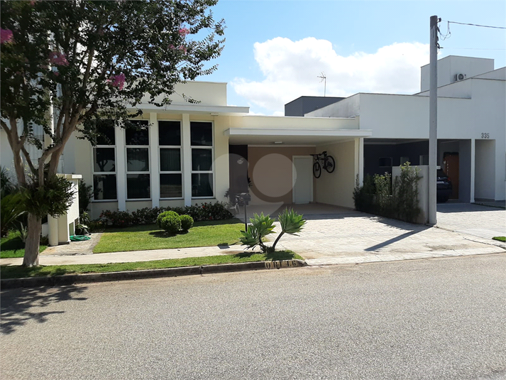 Foto REO1096838