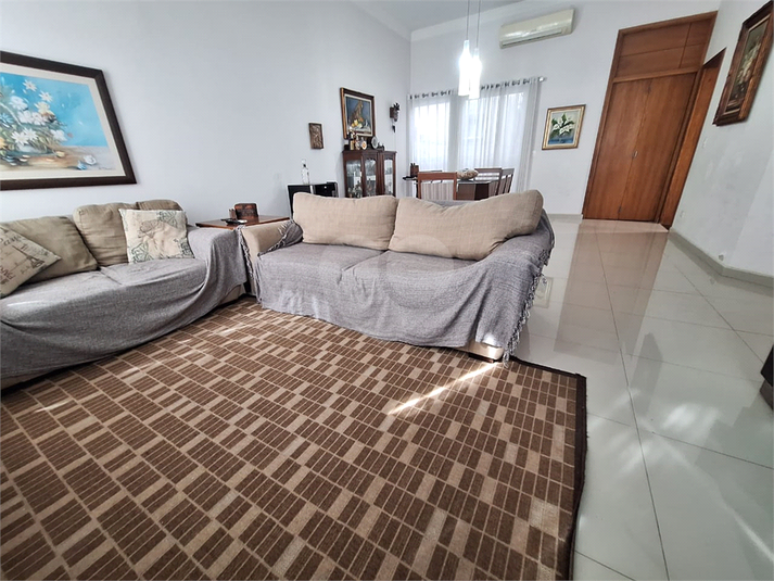 Foto REO1096838
