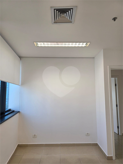 Foto REO1096840