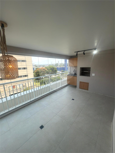 Foto REO1096843