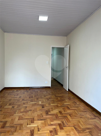 Foto REO1096848