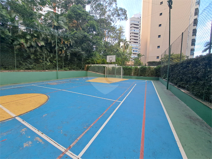 Foto REO1096850