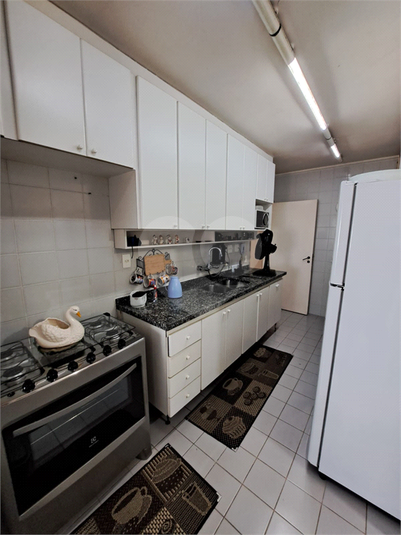 Foto REO1096850