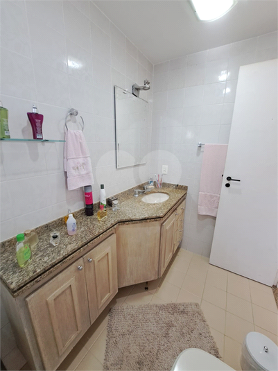 Foto REO1096850