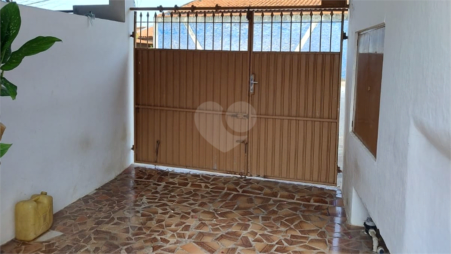 Foto REO1096851
