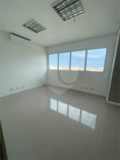 Foto REO1096852