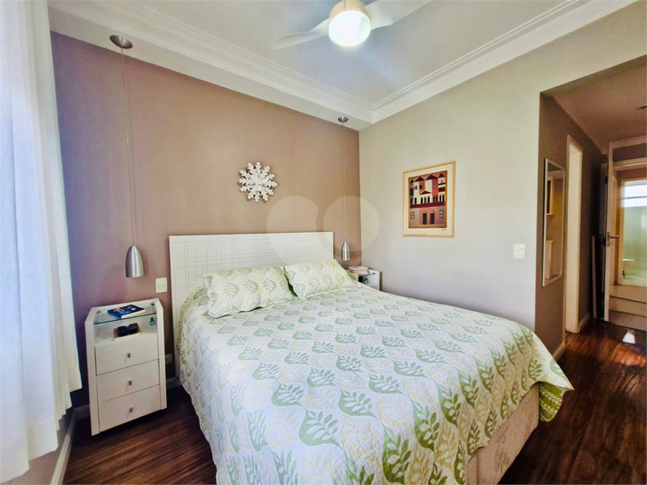 Foto REO1096857