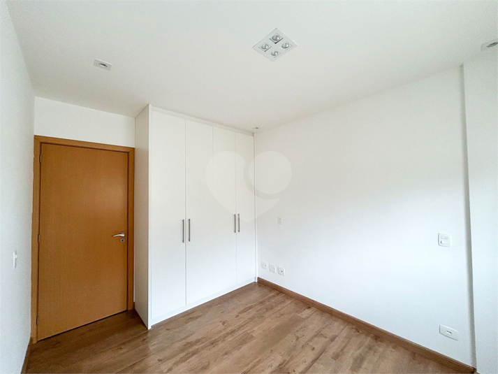 Foto REO1096862