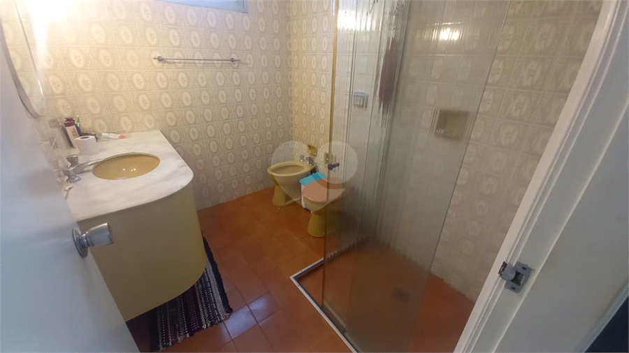 Foto REO1096865