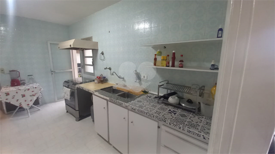 Foto REO1096865