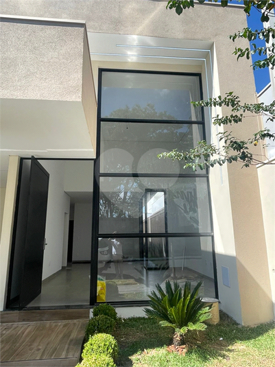 Foto REO1096876