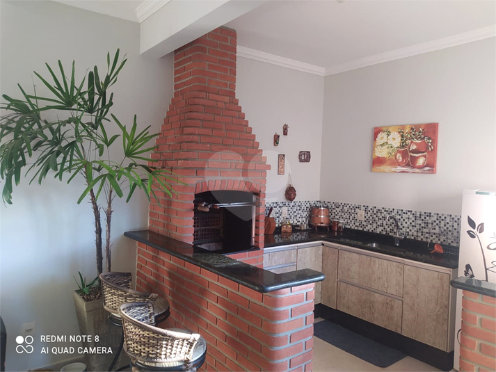 Foto REO1096895