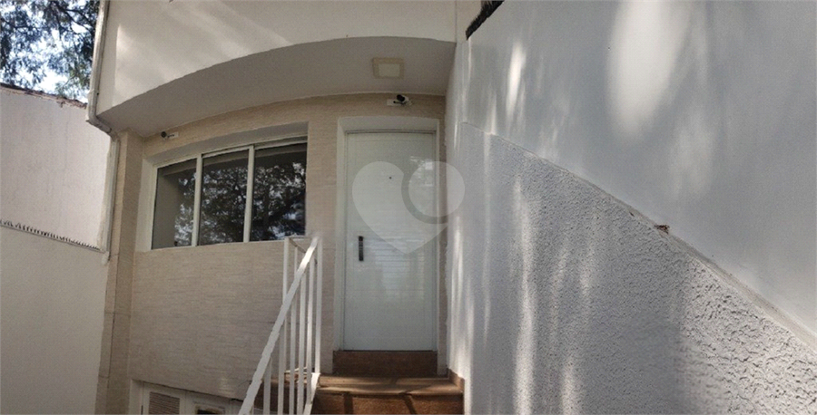 Foto REO1096902