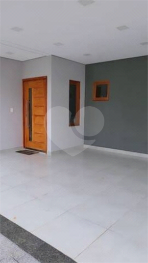 Foto REO1096903