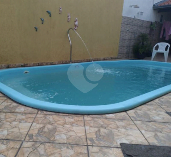 Foto REO1096912