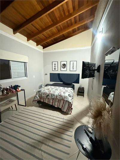 Foto REO1096914