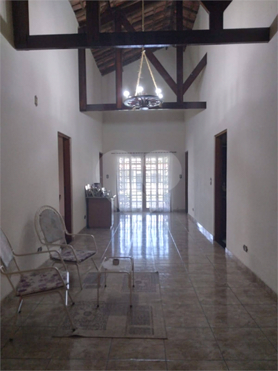 Foto REO1096915