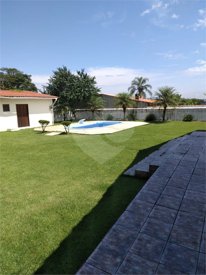 Foto REO1096915
