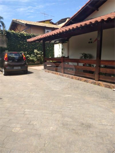 Foto REO1096915