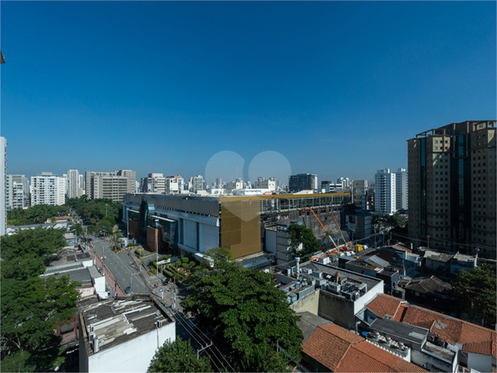 Foto REO1096918