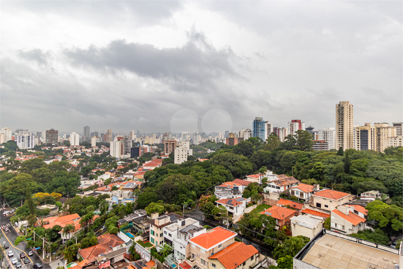 Foto REO1096919