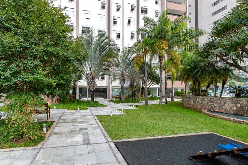 Foto REO1096920