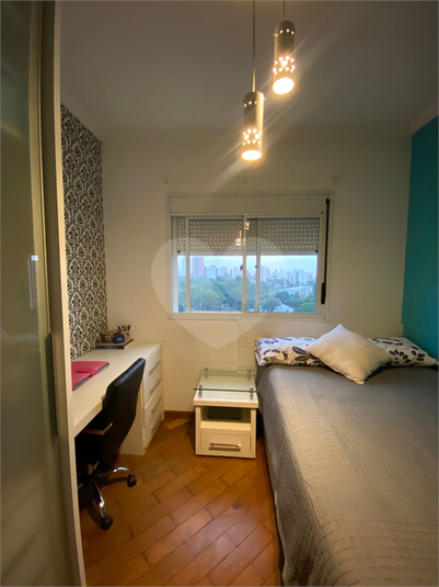 Foto REO1096927