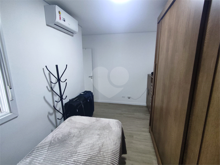 Foto REO1096934
