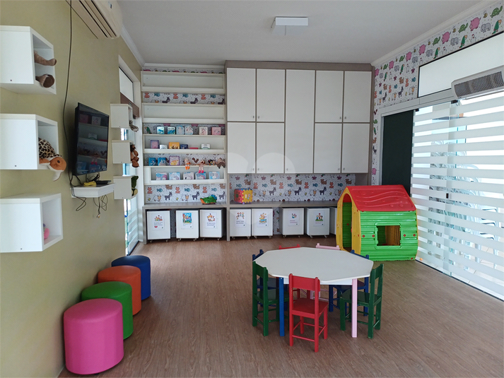 Foto REO1096946