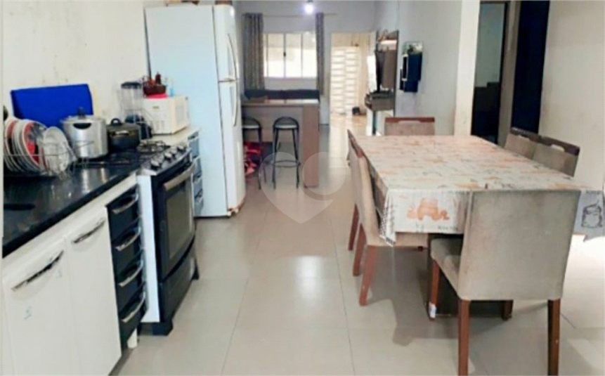 Foto REO1096952