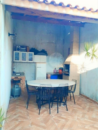Foto REO1096952