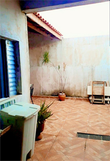 Foto REO1096952