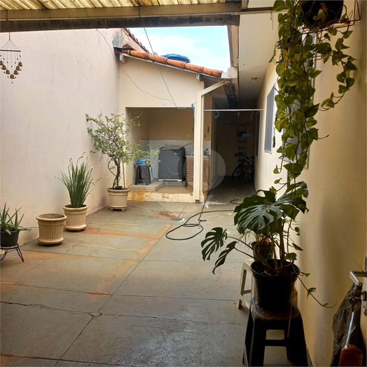 Foto REO1096956