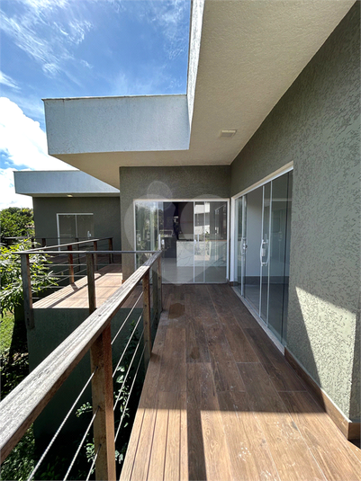 Foto REO1096958