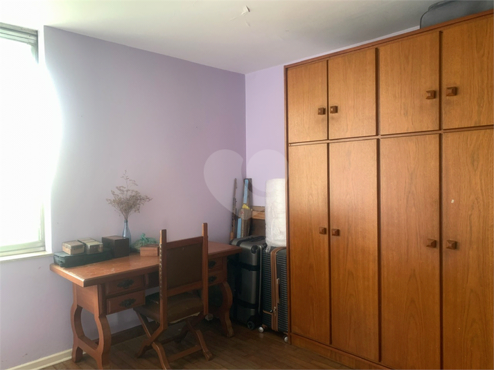 Foto REO1096967