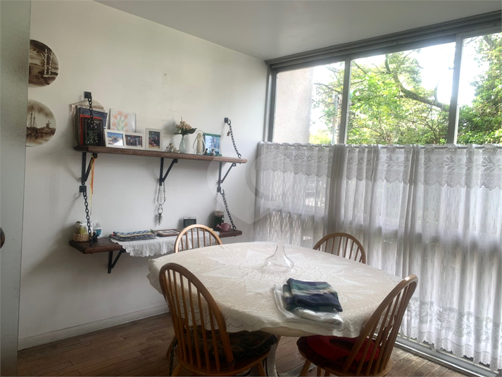 Foto REO1096967