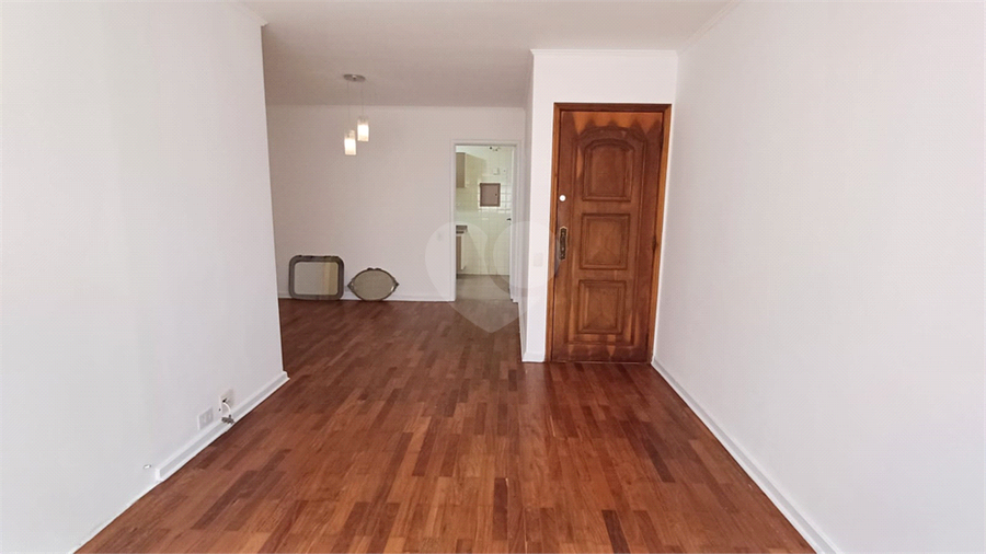 Foto REO1096975