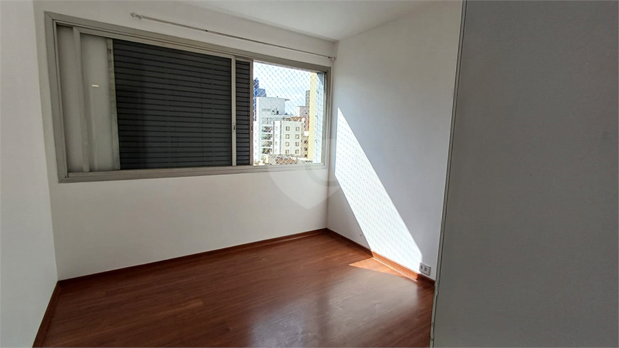 Foto REO1096975