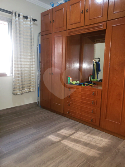 Foto REO1096986
