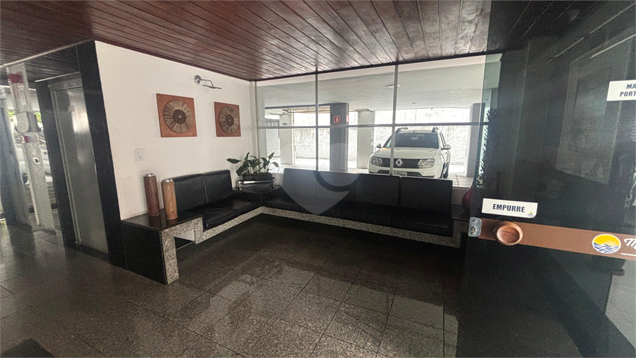 Foto REO1097002