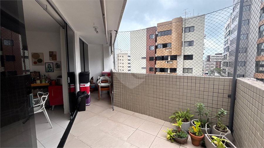 Foto REO1097002