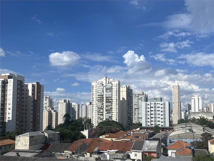 Foto REO1097003