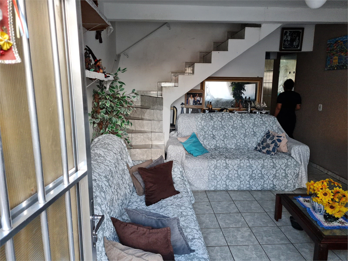 Foto REO1097012