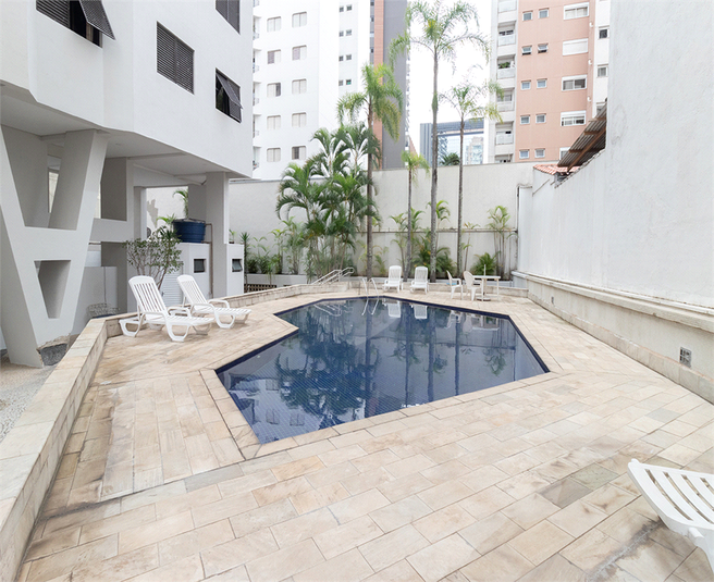 Foto REO1097033