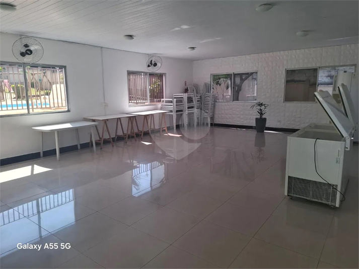 Foto REO1097039