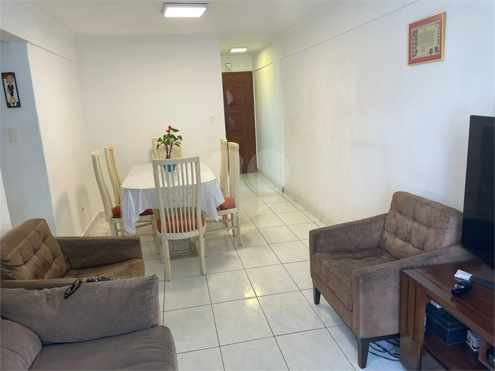 Foto REO1097041