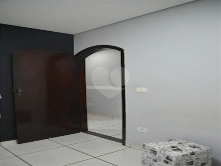 Foto REO1097052