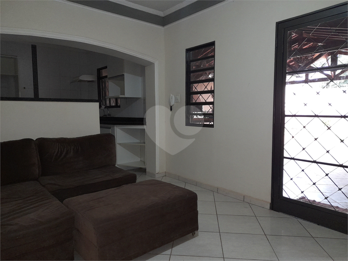 Foto REO1097053
