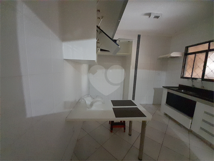 Foto REO1097053