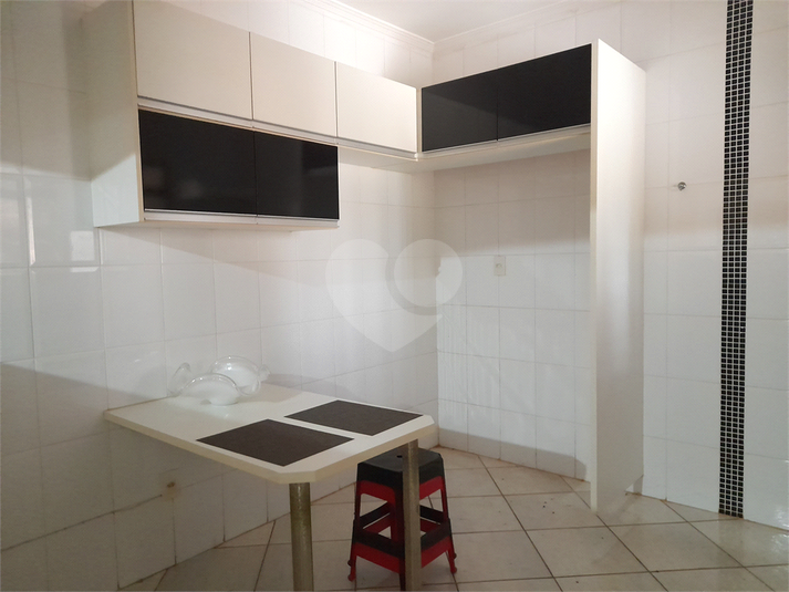 Foto REO1097053